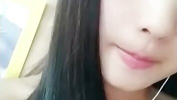 21 year old Chinese Cam Girl - Masturbation Show